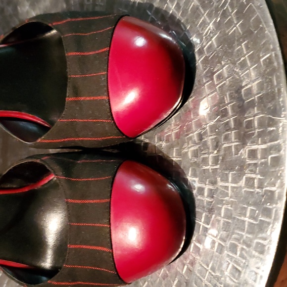 Ann Marino Ankle Strap Heel 👠 - Picture 6 of 11